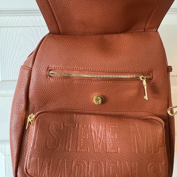 Steve Madden Backpack Purse LIKE NEW - Picture 3 of 6